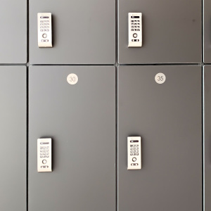 Highlighting-Detail-with-Spectrum-Lockers-at-Panago