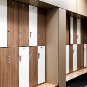 Blending-Function-and-Style-at-École-Manikanetish-with-Spectrum-Lockers